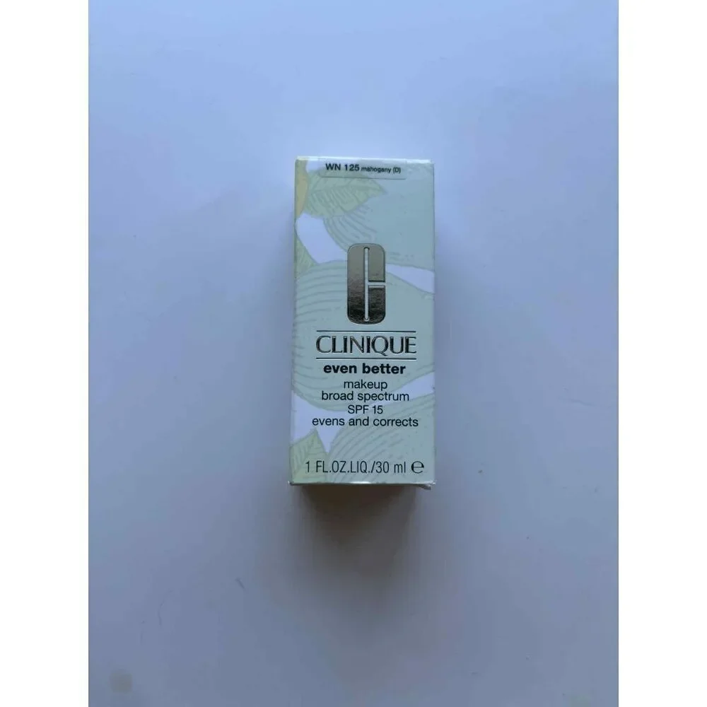 Clinique Even Better Makeup SPF 15 Foundation in WN 125 Mahogany D